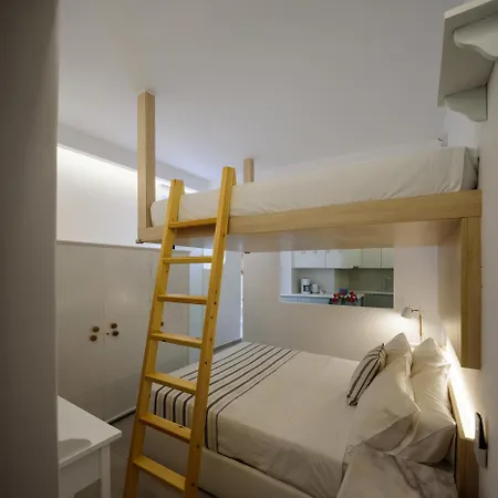 Apartment Covert Level With Terrace Oia (Santorini)