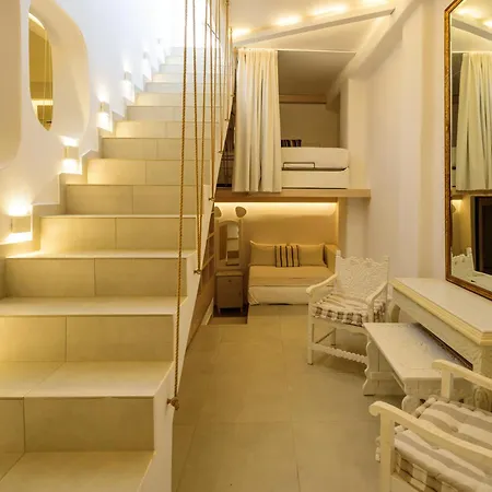 Covert Level With Terrace Oia (Santorini)